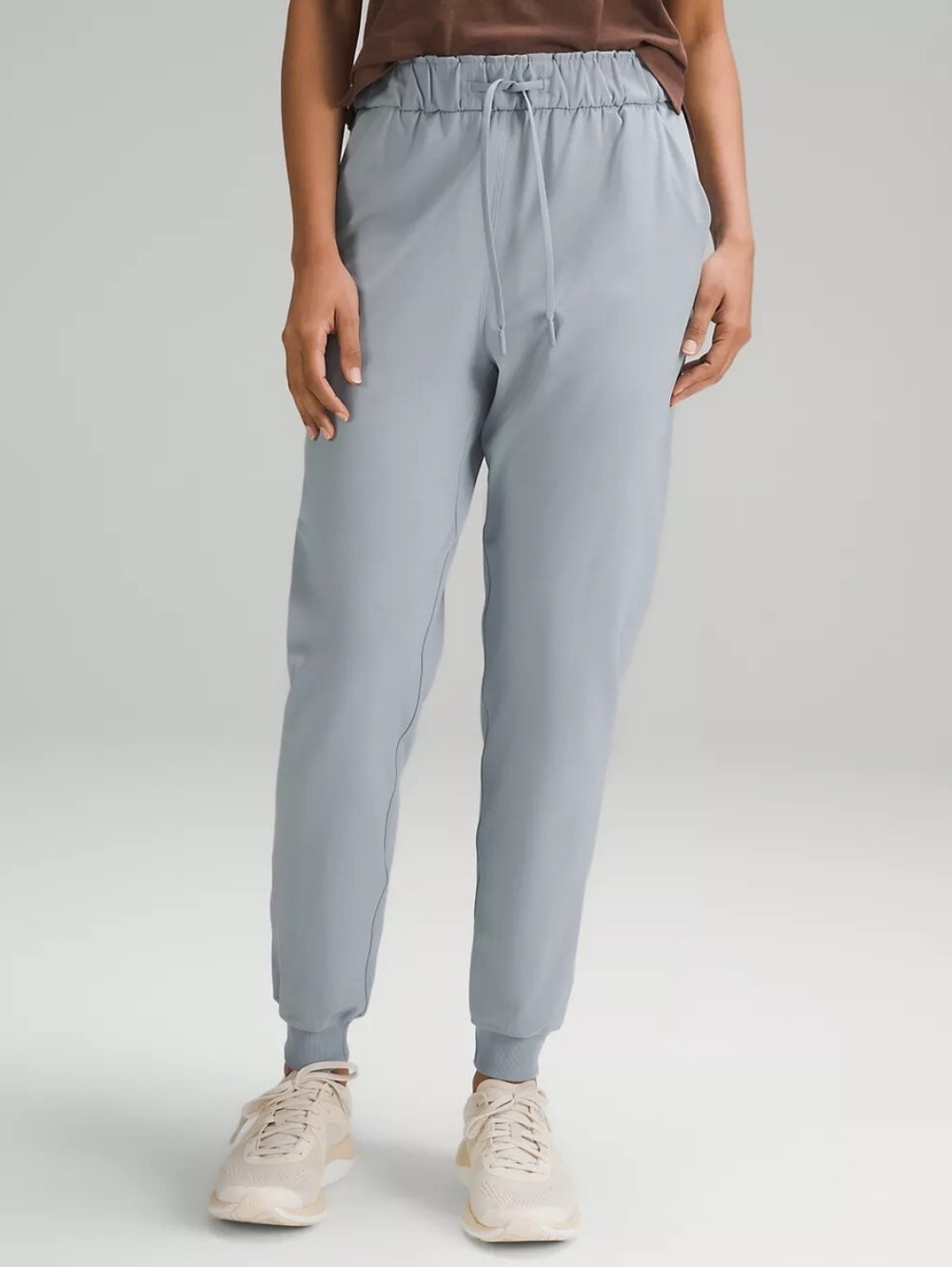 Lululemon Keep Moving Jogger Size 6